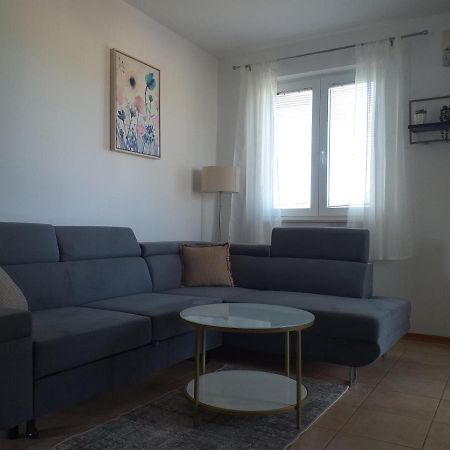 Apartments Golic Biograd Na Moru Exterior photo