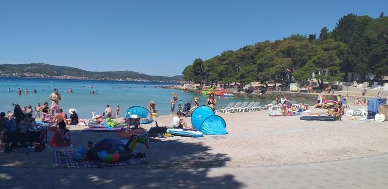 Apartments Golic Biograd Na Moru Exterior photo
