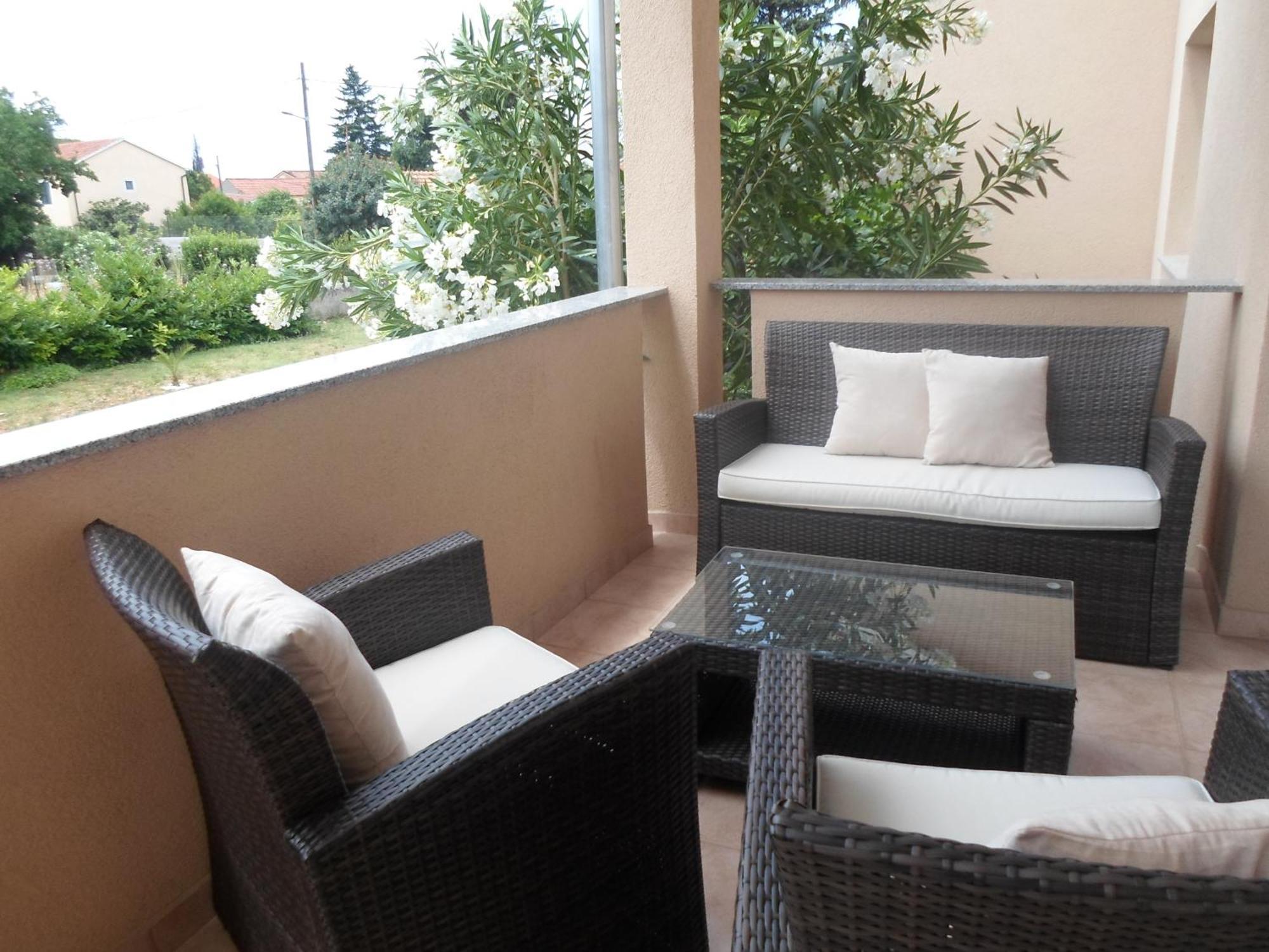 Apartments Golic Biograd Na Moru Exterior photo